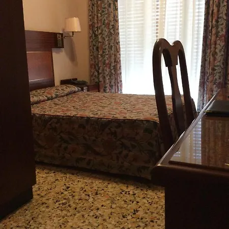 Hotell Bergamo Mare San Bartolomeo Al Mare