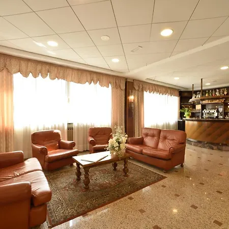 Hotell Bergamo Mare San Bartolomeo Al Mare