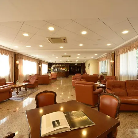 Hotell Bergamo Mare San Bartolomeo Al Mare