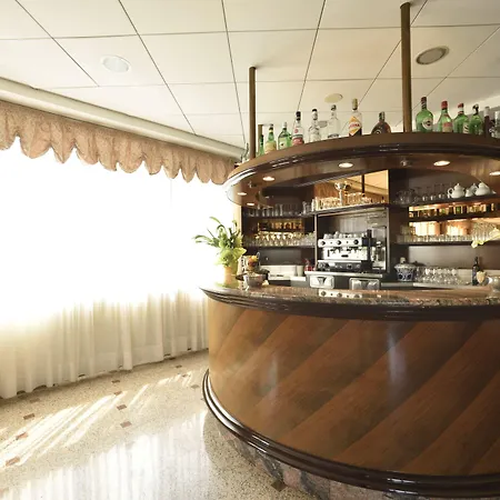 Bergamo Mare Mhotelsgroup ホテル 3*