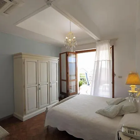 ホテル Bergamo Mare Mhotelsgroup 3*